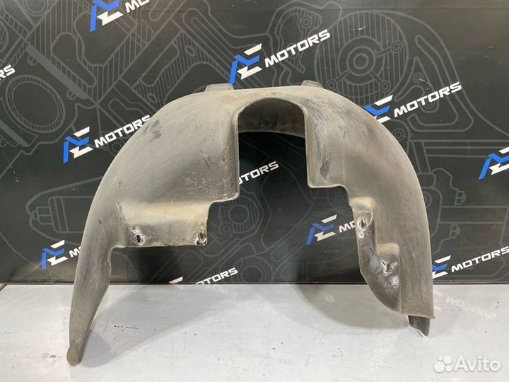 Подкрылок задний левый Volkswagen Passat B5 AMX