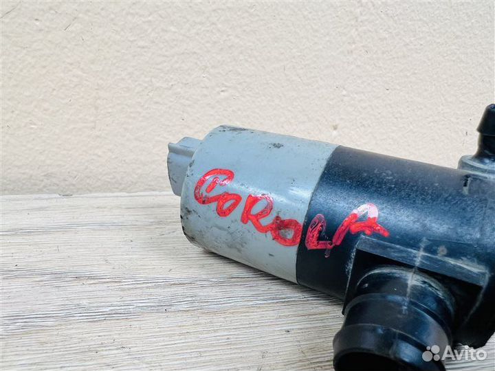 Насос стеклоомывателя Toyota Corolla 2013-2019