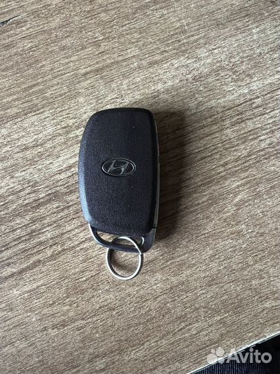 Смарт ключ hyundai j40
