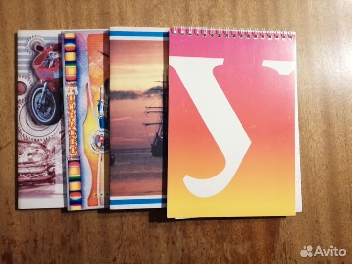 Тетради новые, 4 штуки