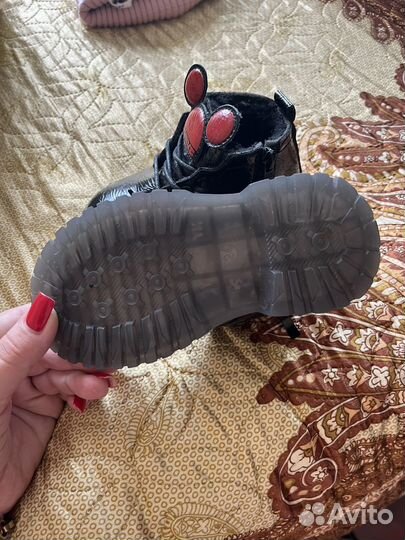 Зимние ботинки для девочки