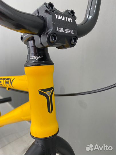 Велосипед BMX 20”