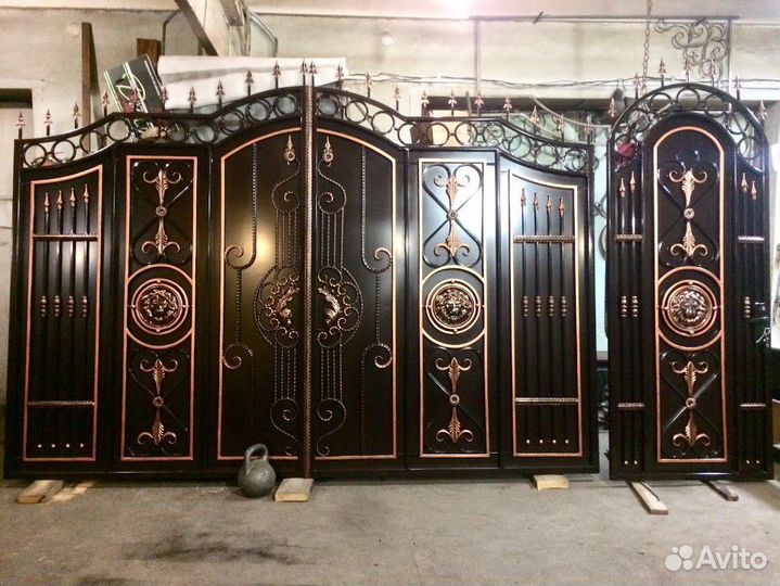 Ворота кованые