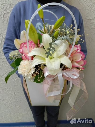 Цветы и букеты с доставкой