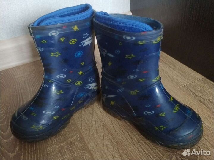 Резиновые сапоги