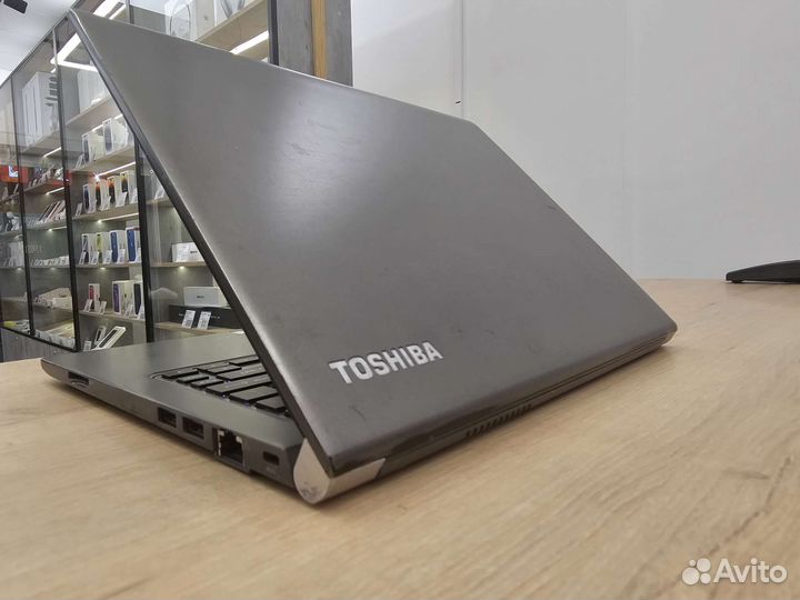 Ноутбук Мощный Core i5 IPS/озу 8GB/SSD 256