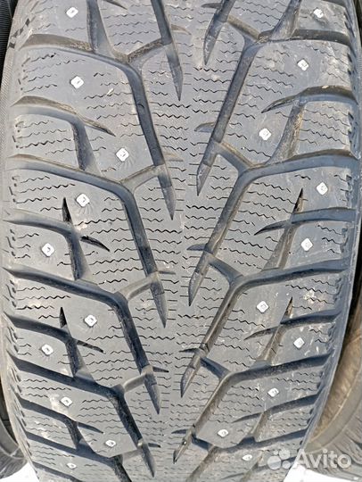 Yokohama Ice Guard Stud IG55 215/55 R17