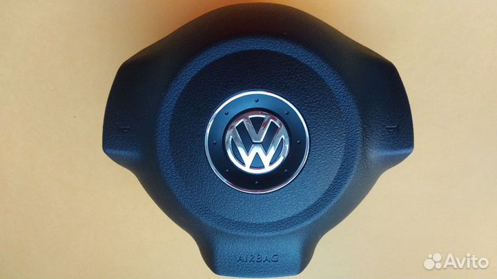 Крышка подушки безопасности VW Golf 6 (2009-2013)