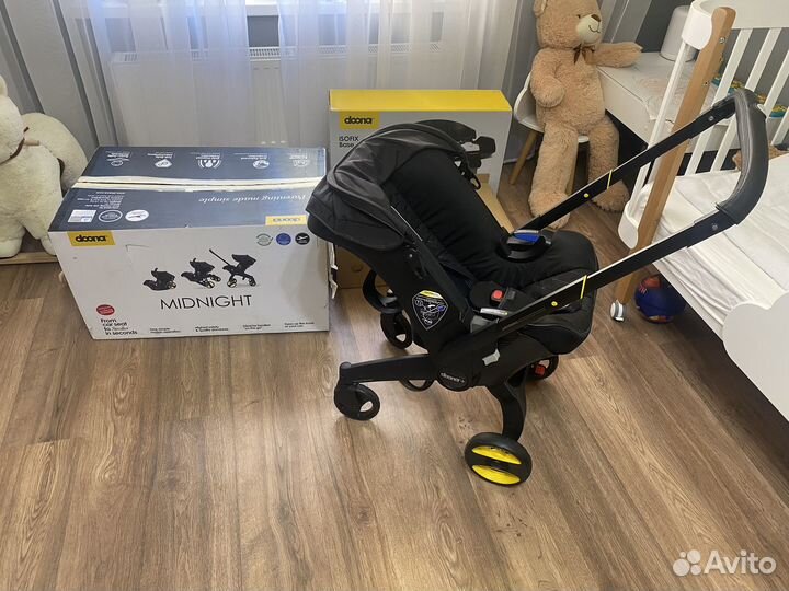 Коляска-автолюлька Doona Midnight Limited+ isofix