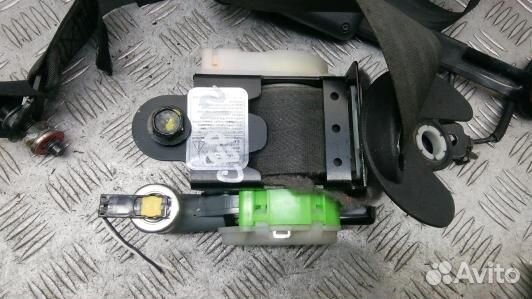 Ремень безопасности с пиропатроном сиденья передне