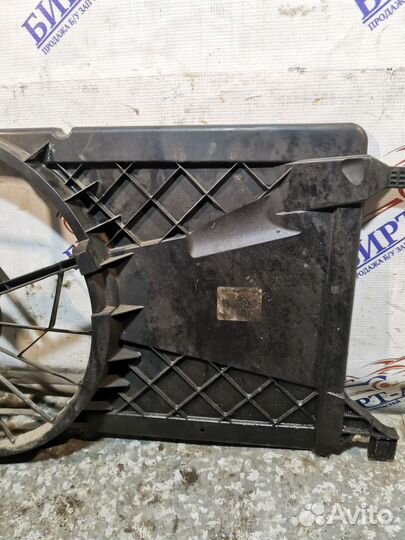 Диффузор вентилятора Ford Focus II рестайлинг (200