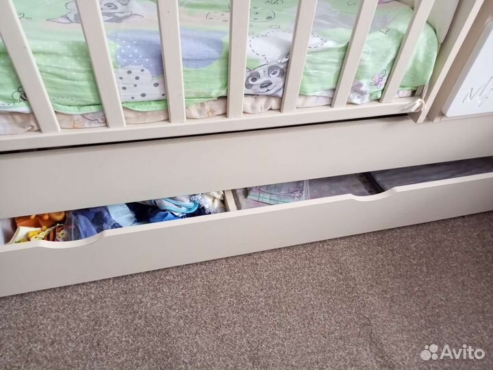 Детская кроватка трансформер с маятником