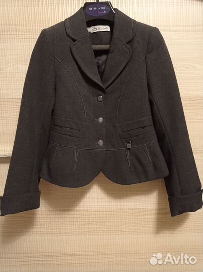 Жакет школьный для девочки р. 122 г. Пушкин