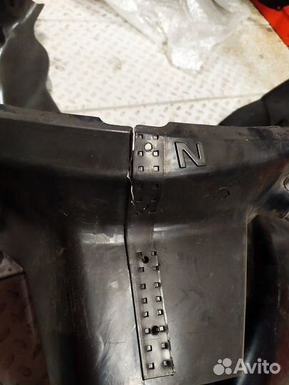 Подкрылок передний правый Hyundai Sonata