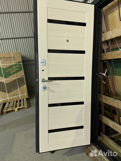 Дверь входная