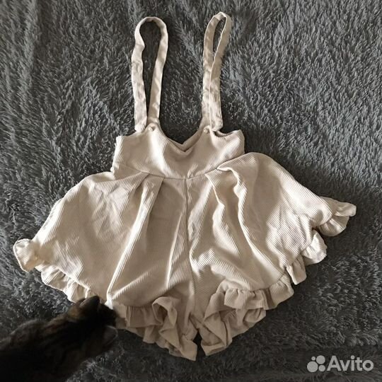 Новый женский комбинезон размера S(42-44)