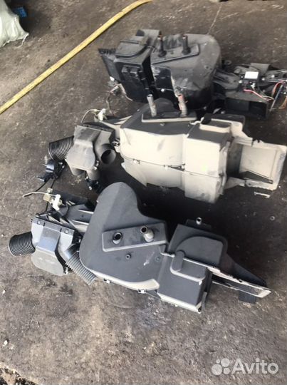 Газ волга 31105 корпус печки