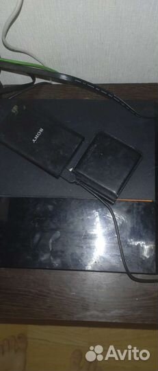 Ps4 fat 500gb + Гемпад+ аксессуары