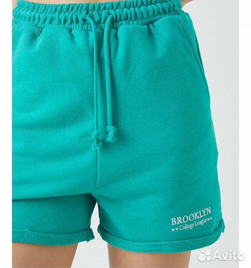 Шорты новые