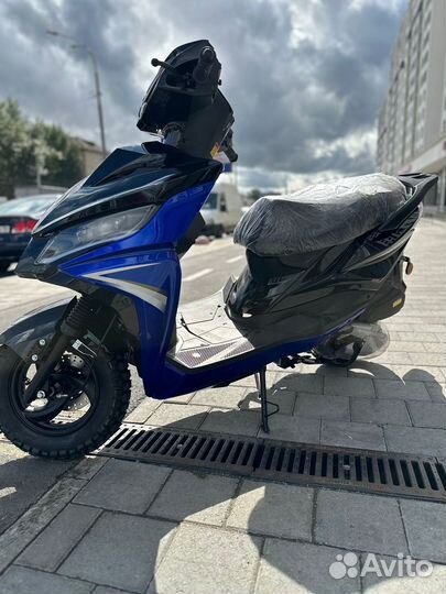 Скутер spark черный