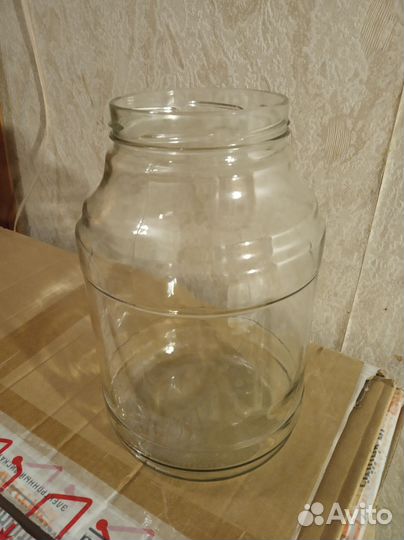 Банка стеклянная