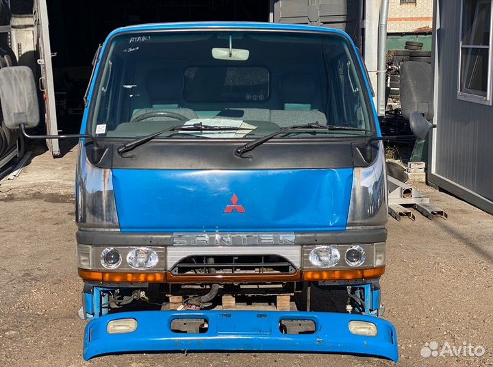 Кабина Mitsubishi Canter FE568C 4D35 1998