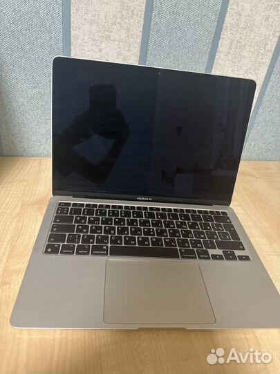 Macbook air 13 2020 m1 8gb 256