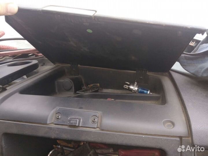 Форд транзит бардачок правый