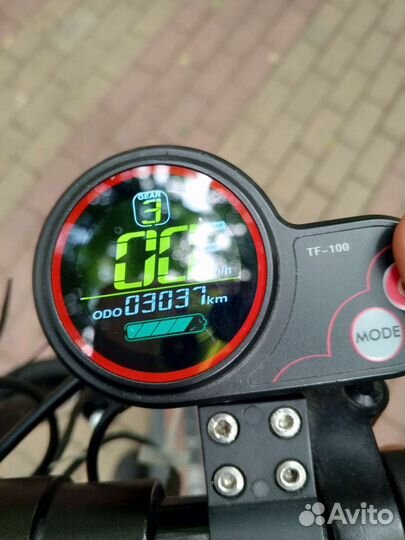 Самокат взрослый электрический бу