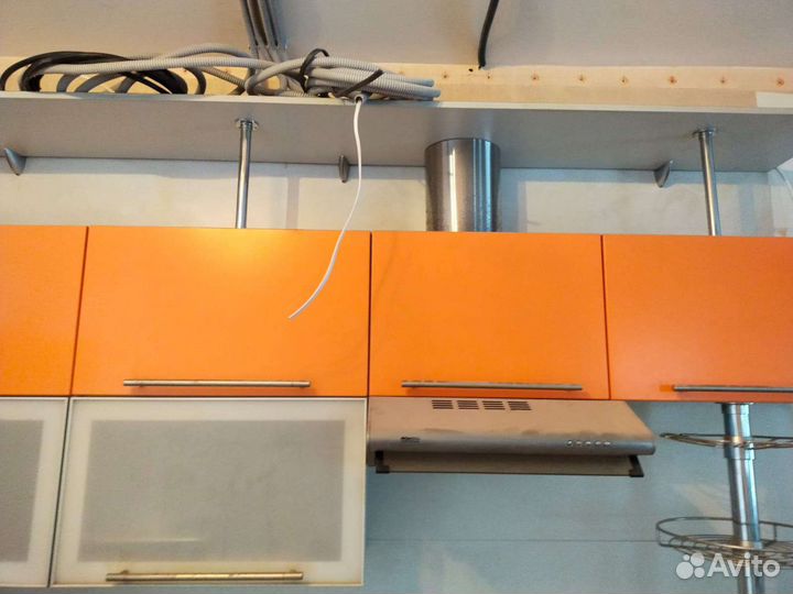 Кухонный гарнитур бу в хорошем состоянии