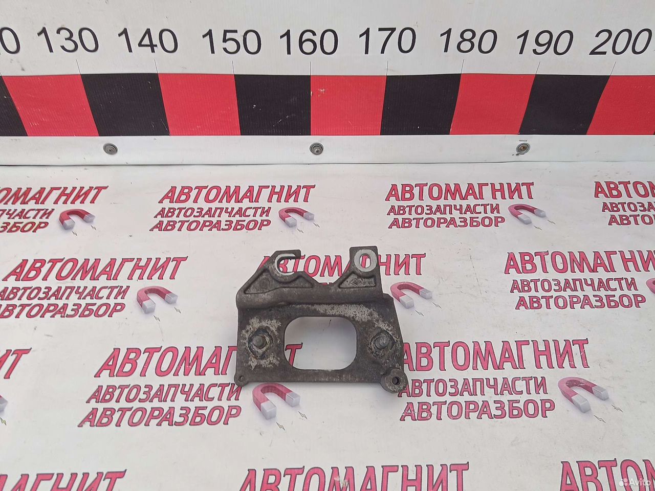 Кронштейн опора двигателя Рено Дастер 2