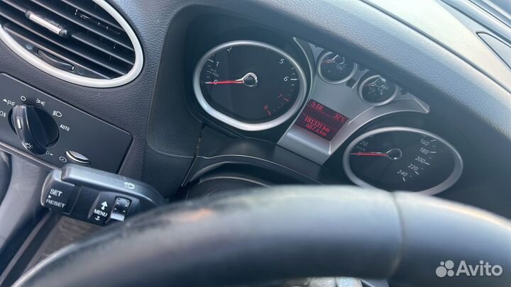 Ford Focus 2 AT, 2011, 181 000 км