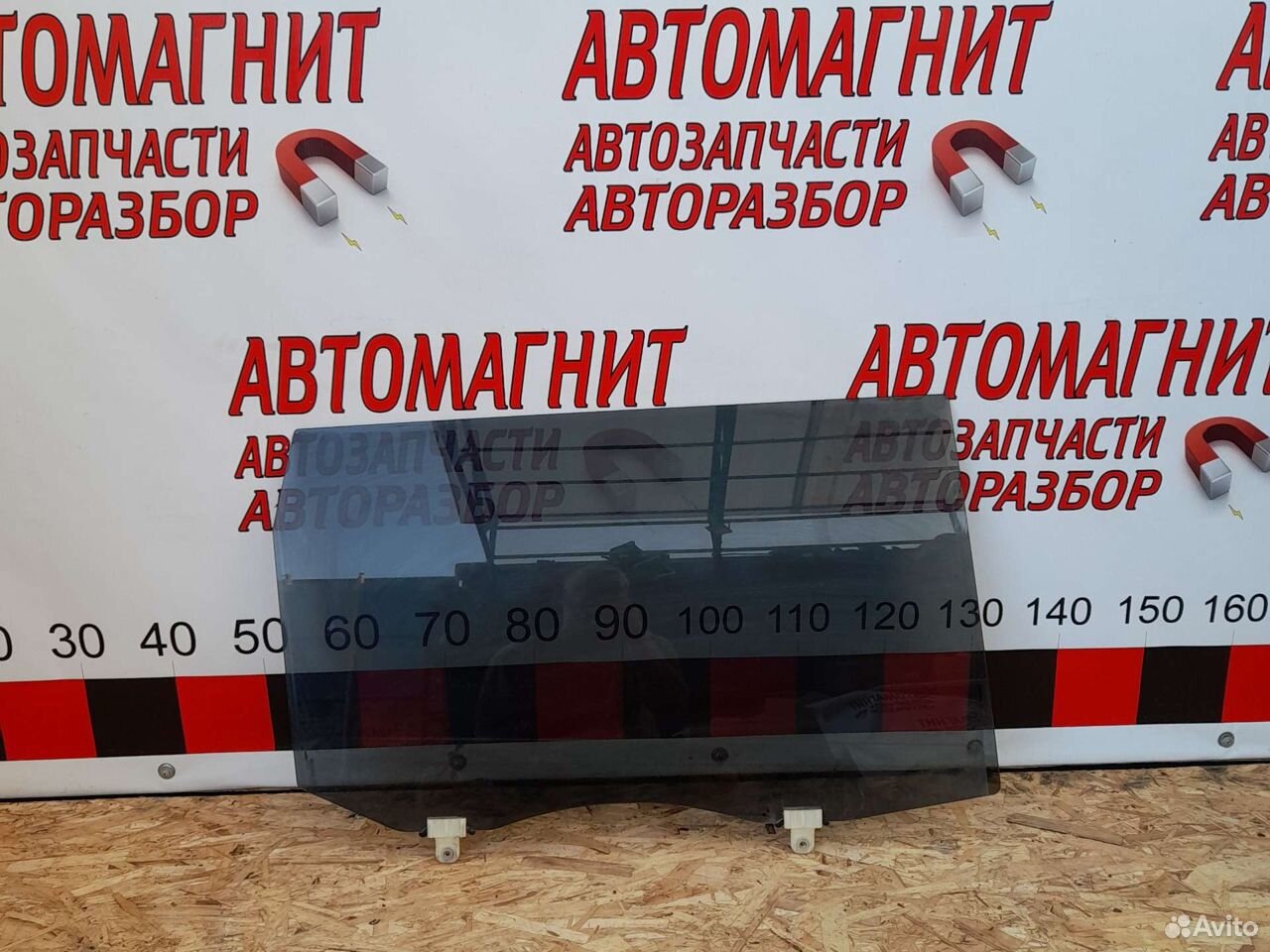 Стекло заднее правое Киа Соул 1