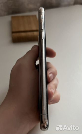 iPhone X, 64 ГБ