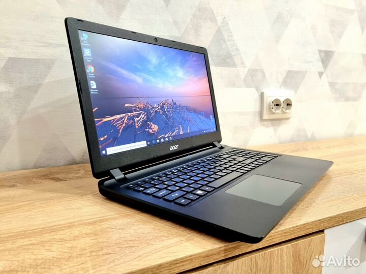Acer\ 15.6