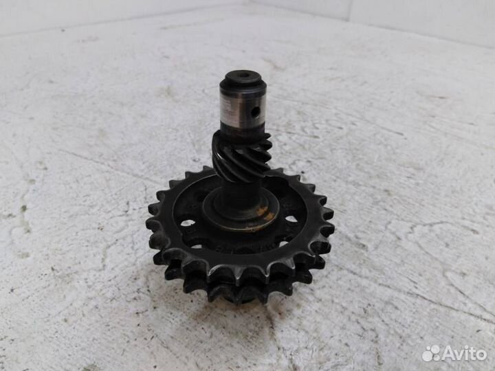 Промежуточный вал двигателя