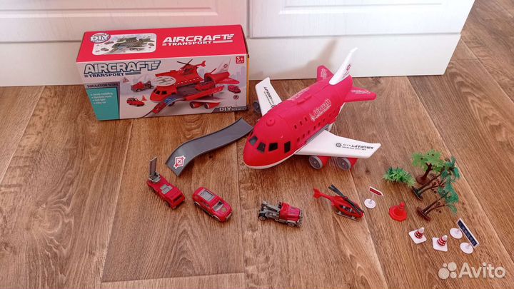 Игрушки, листайте фото