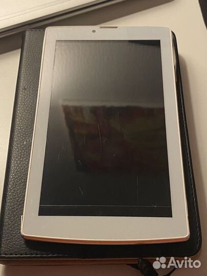 Планшет Digma Plane 7004 3G