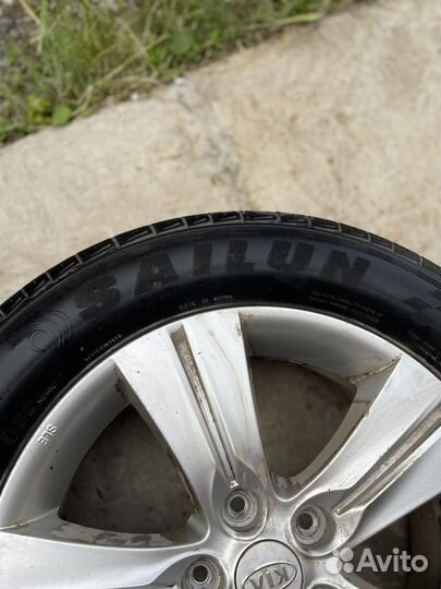 Sailun UHP 225/60 R17 99V