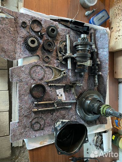 Разбор коробки логан 1