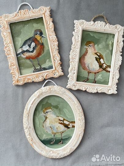 Картины маслом Птицы 15х12 в гипсовых рамках