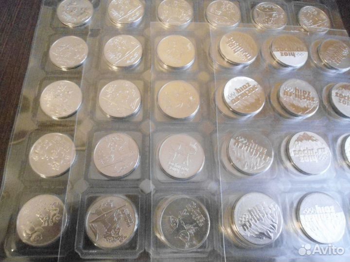 Лист монет 25 шт. 25 р. Сочи 2014