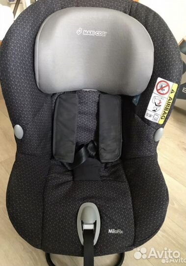 Автокресло Maxi-Cosi MiloFix
