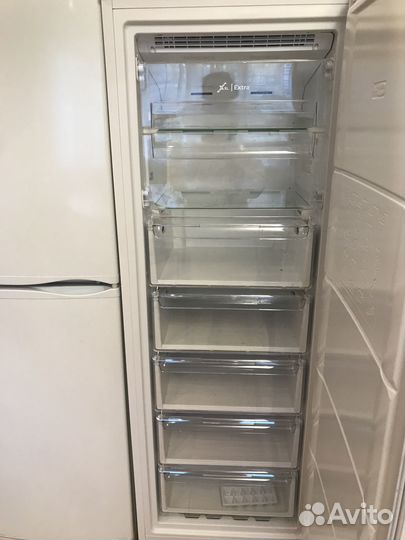 Морозильная камера indesit DFZ5175 белая