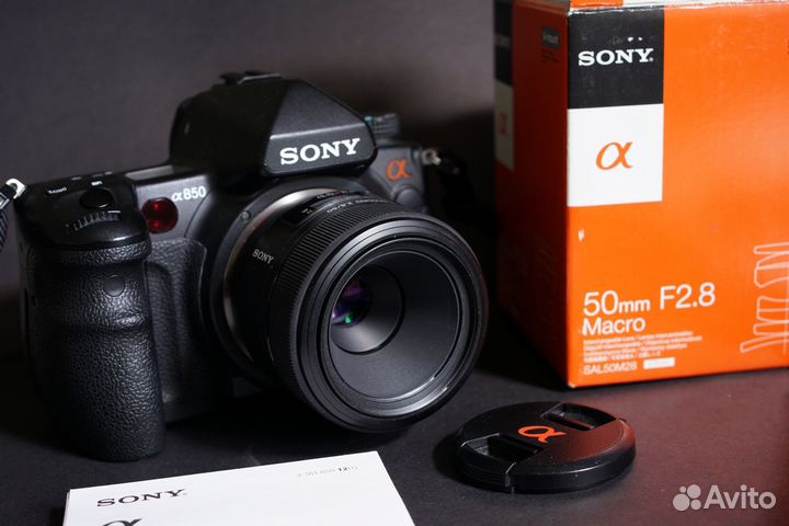 Sony SAL50M28