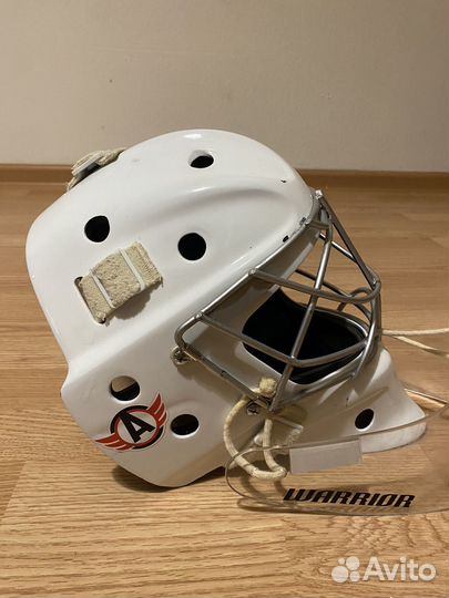 Хоккейный вратарский шлем Bauer NME 8 SR