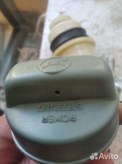 Бачок Гур пассат Б3, Б4