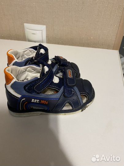 Сандали, 22 размер