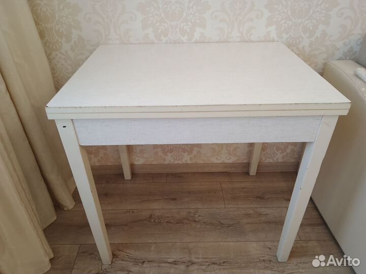 Кухонный стол раскладной