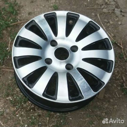 Литые диски р14 4х114.3 новые